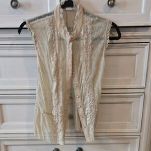 Lace Button-Up Sleeveless Blouse